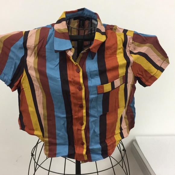 Forever 21 multi colored crop blouse - Picture 1 of 3